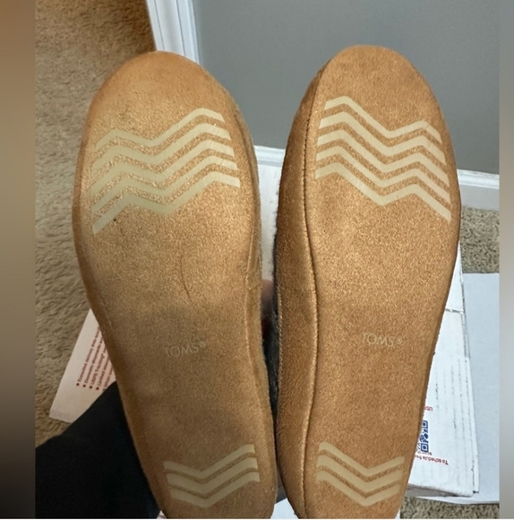 TOMS Women's Lola Slipper size 5, cement, chunky cable knit color NWT - Picture 6 of 8